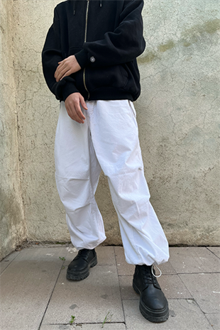 Beyaz Kadife Ultra Baggy Pantolon